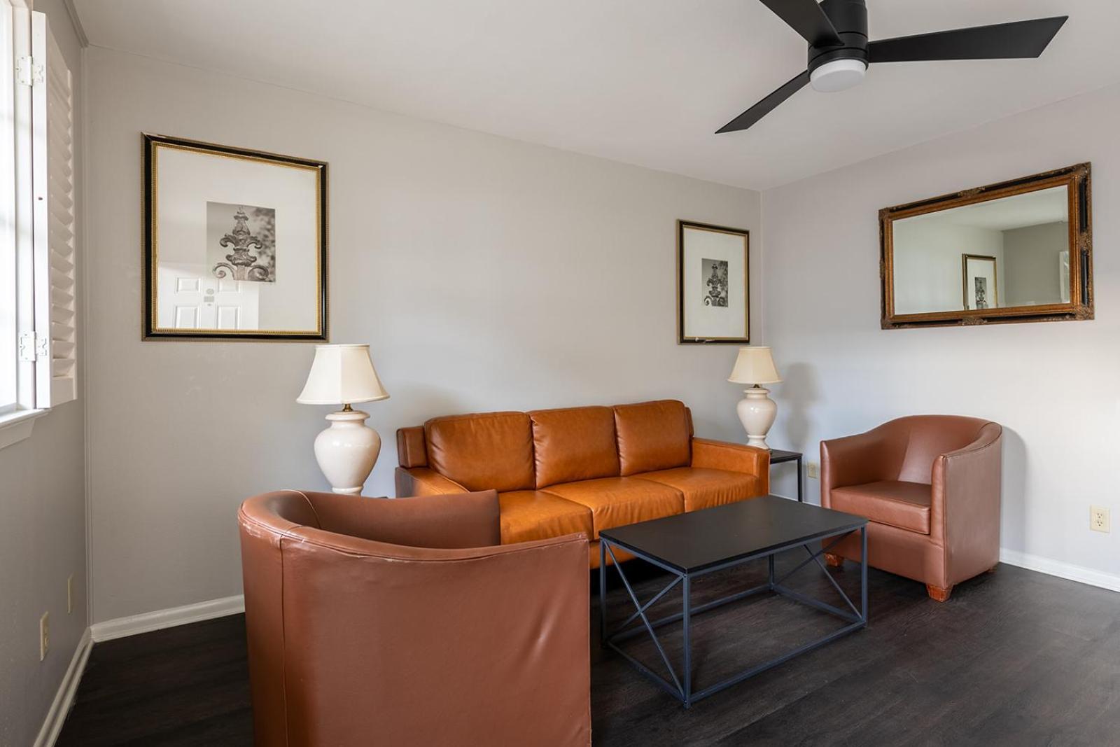 French Quarter Suites Hotel 新奥尔良 外观 照片