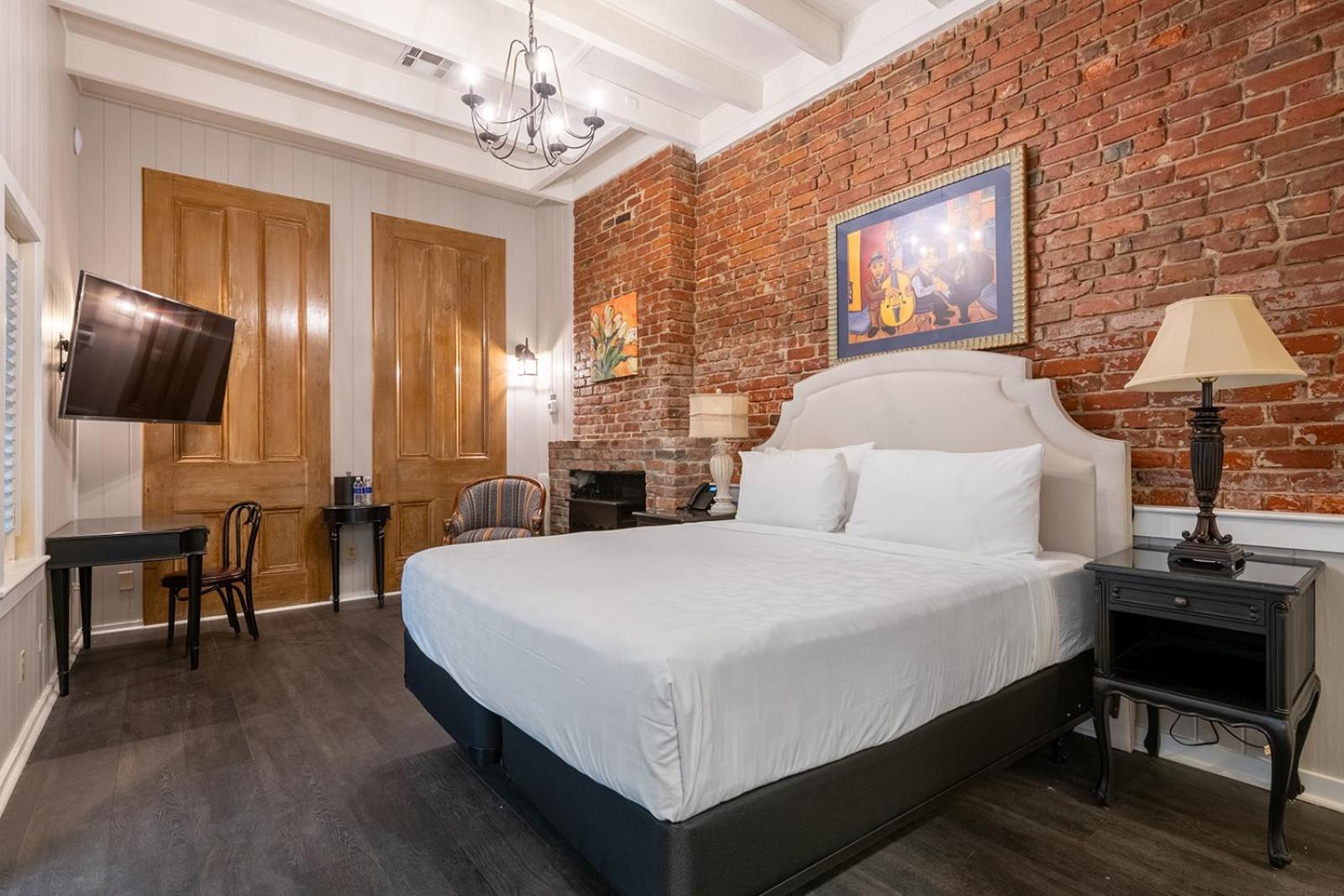 French Quarter Suites Hotel 新奥尔良 外观 照片